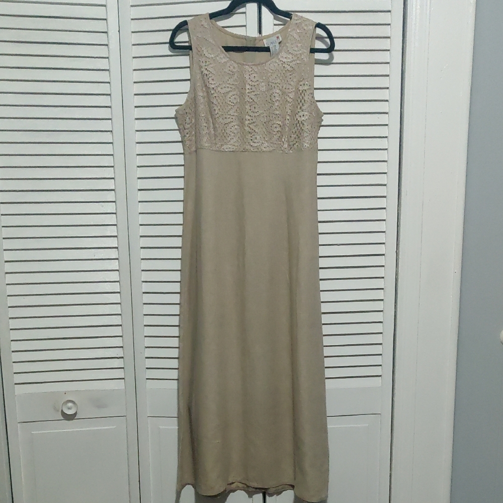 Scarlett Beige Lace Maxi Dress